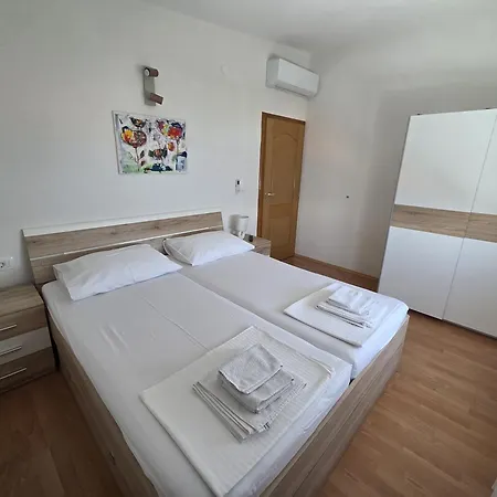 Vacation Bruna Pisak