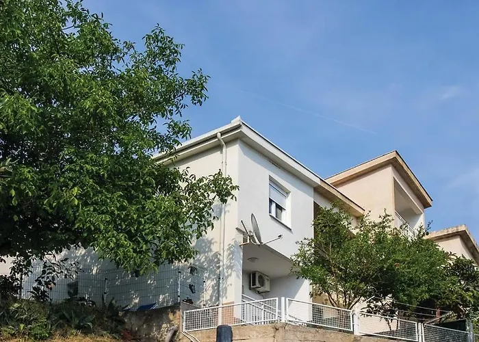 Vacation Bruna Дом отдыха